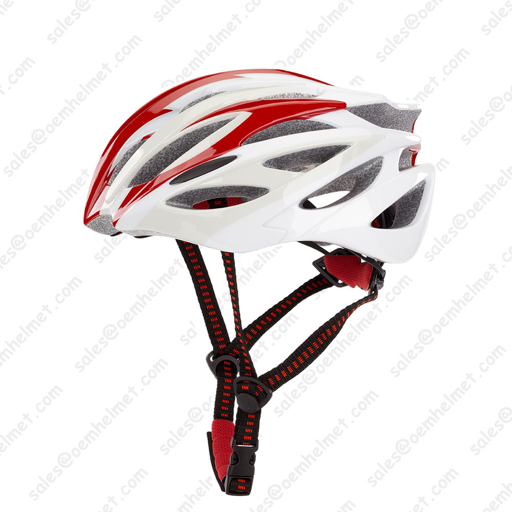 Bicycle helmet